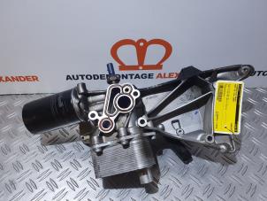 Used Alternator upper bracket Audi Q5 (8RB) 2.0 TFSI 16V Quattro Price on request offered by Alexander Autodemontage