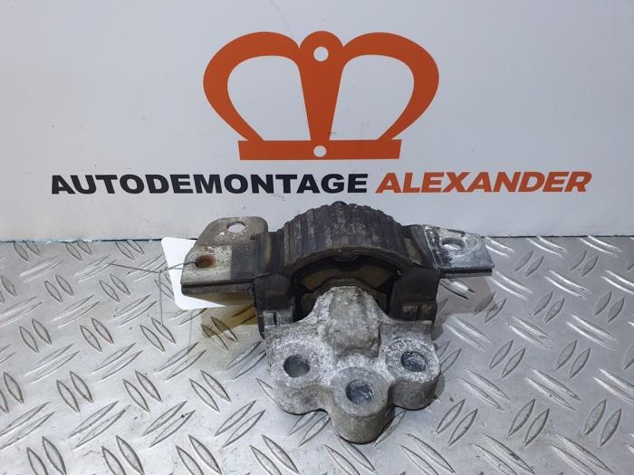 Gebrauchte Motorlager Fiat Grande Punto (199) 1.4 Preis € 30,00 Margenregelung angeboten von Alexander Autodemontage