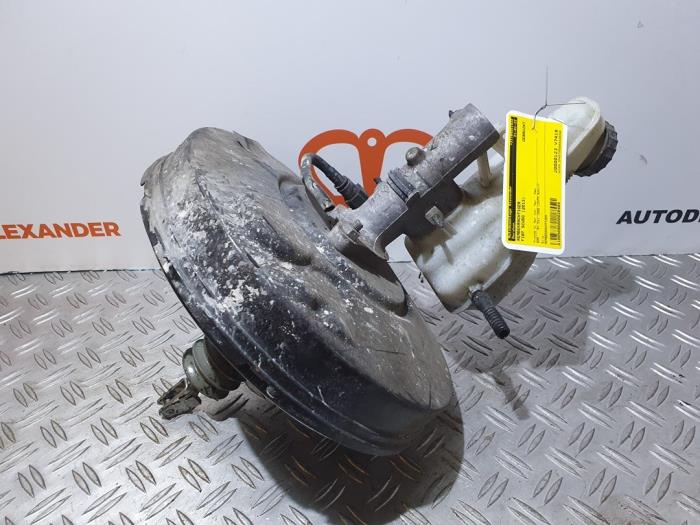 Usagé Servo frein Fiat Scudo (270) 1.6 D Multijet DPF Prix sur demande proposé par Alexander Autodemontage