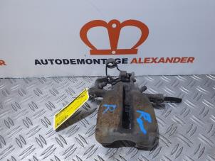 Usagé Etrier de frein (pince) arrière droit Fiat Scudo (270) 1.6 D Multijet DPF Prix sur demande proposé par Alexander Autodemontage