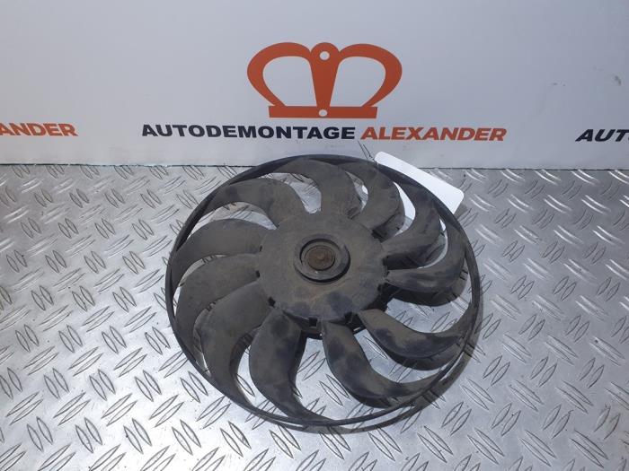 Używane Wentylator Volkswagen Golf III Variant (1H5) 1.9 TDI Cena € 29,99 Procedura marży oferowane przez Alexander Autodemontage