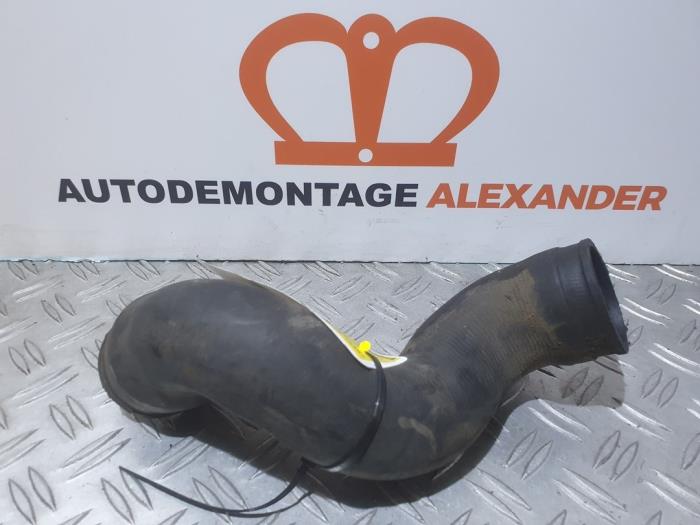 Gebrauchte Intercooler Schlauch Volkswagen Passat (3B2) 1.9 TDi 110 Preis auf Anfrage angeboten von Alexander Autodemontage