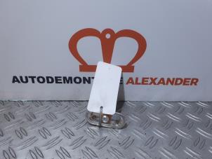 Used Indicator lens, front left Seat Leon (1P1) 1.6 Price on request offered by Alexander Autodemontage