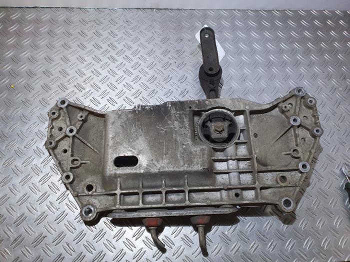 Subframe from a Seat Leon (1P1) 1.6 2006
