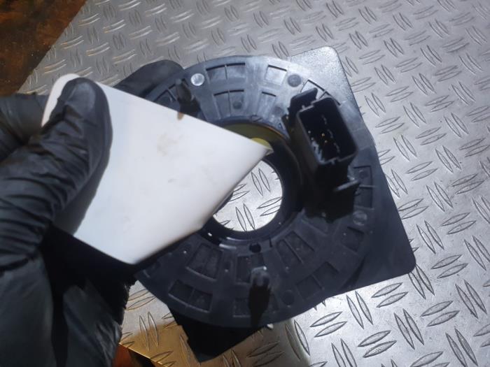 Airbagring from a Volkswagen Polo V (6R) 1.6 TDI 16V 90 2010