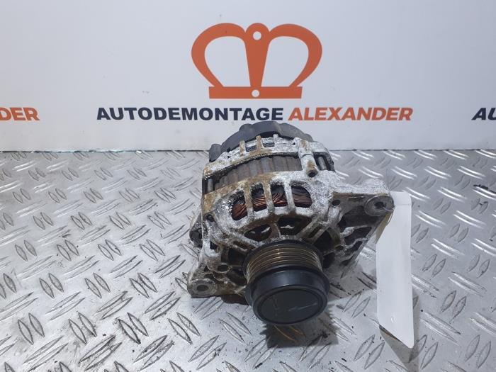 Begagnade Dynamo Hyundai i20 1.2i 16V Pris € 23,99 Inklusive moms erbjuds av Alexander Autodemontage