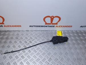 Used Bonnet lock mechanism Seat Leon (1P1) 2.0 FSI 16V Price on request offered by Alexander Autodemontage
