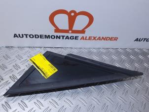 Usagé Vitre triangulaire avant droite Seat Leon (1P1) 2.0 FSI 16V Prix sur demande proposé par Alexander Autodemontage