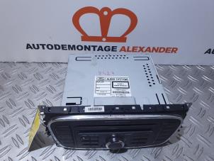 Usados Reproductor de CD y radio Ford Mondeo IV 2.0 16V Precio € 100,00 Norma de margen ofrecido por Alexander Autodemontage