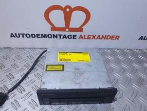 Used CD changer Volkswagen Touran (1T1/T2) 1.6 FSI 16V Price on request offered by Alexander Autodemontage
