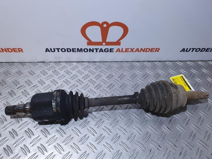 Gebrauchte Antriebswelle links vorne Fiat Punto Evo (199) 1.3 JTD Multijet 90 16V Euro 4 Preis auf Anfrage angeboten von Alexander Autodemontage