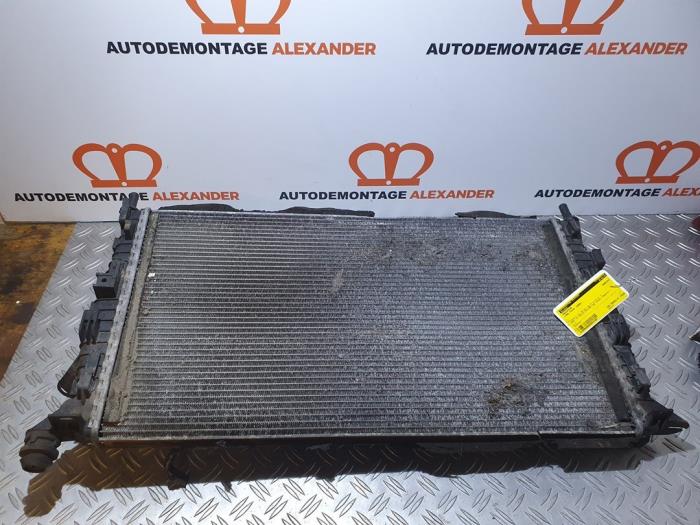 Used Radiator Ford Focus 2 1.8 TDCi 16V Price € 20,00 Inclusive VAT offered by Alexander Autodemontage