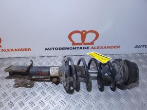 Used Fronts shock absorber, left Opel Meriva 1.7 CDTI 16V Price on request offered by Alexander Autodemontage
