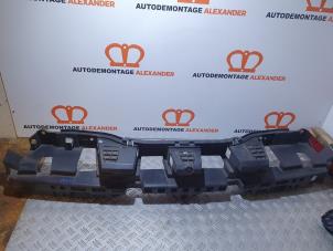 Used Rear bumper frame Peugeot 508 (8D) 2.0 Hybrid4 16V Price € 50,00 Margin scheme offered by Alexander Autodemontage