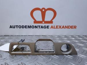 Używane Element deski rozdzielczej Peugeot 508 (8D) 2.0 Hybrid4 16V Cena € 20,00 Procedura marży oferowane przez Alexander Autodemontage