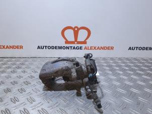 Used Rear brake calliper, right Peugeot 508 (8D) 2.0 Hybrid4 16V Price € 80,00 Margin scheme offered by Alexander Autodemontage