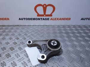 Used Engine mount Peugeot 508 (8D) 2.0 Hybrid4 16V Price € 70,00 Margin scheme offered by Alexander Autodemontage