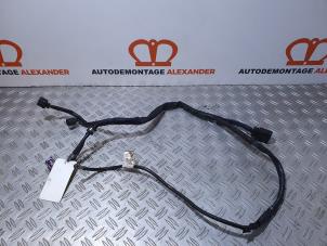 Usados Mazo de cables Volkswagen Polo V (6R) 1.2 TDI 12V BlueMotion Precio € 60,00 Norma de margen ofrecido por Alexander Autodemontage