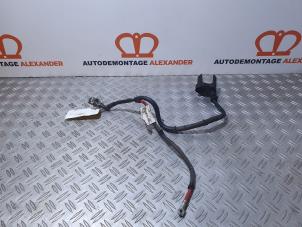 Used Battery pole Volkswagen Touran (1T1/T2) 1.6 FSI 16V Price on request offered by Alexander Autodemontage