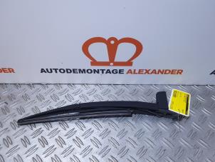 Used Rear wiper arm Opel Corsa D 1.3 CDTi 16V ecoFLEX Price € 15,00 Margin scheme offered by Alexander Autodemontage
