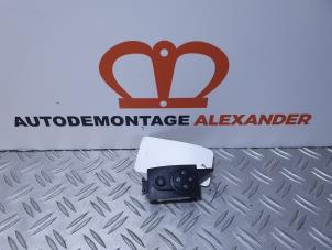 Used Steering wheel adjustment switch Volkswagen Touareg (7LA/7L6) 5.0 TDI V10 Price € 25,00 Margin scheme offered by Alexander Autodemontage