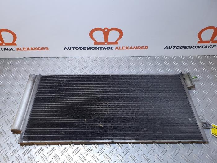 Usagé Radiateur clim Alfa Romeo Giulietta (940) 1.6 JTDm 16V Prix € 50,00 Règlement à la marge proposé par Alexander Autodemontage