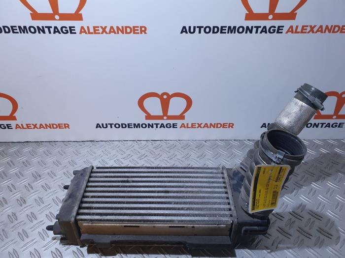 Usados Intercooler Ford Fiesta 6 (JA8) 1.6 TDCi 16V 90 Precio € 40,00 Norma de margen ofrecido por Alexander Autodemontage