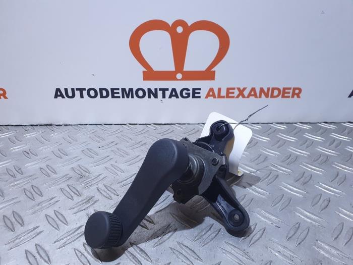 Usagé Divers Volkswagen Golf VII (AUA) 1.2 TSI 16V Prix € 15,00 Règlement à la marge proposé par Alexander Autodemontage