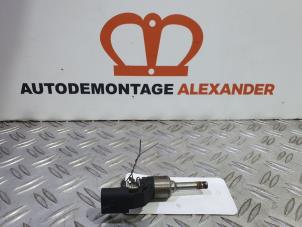 Gebrauchte Injektor (Benzineinspritzung) Volkswagen Golf VI (5K1) 1.4 TSI 122 16V Preis € 40,00 Margenregelung angeboten von Alexander Autodemontage