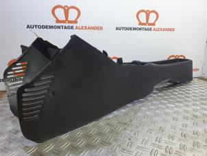 Gebrauchte Mittelkonsole Kia Picanto (TA) 1.0 12V Preis auf Anfrage angeboten von Alexander Autodemontage