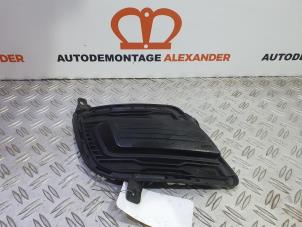 Usagé Pare-chocs grille Kia Cee'd (EDB5) 1.4 CVVT 16V Prix sur demande proposé par Alexander Autodemontage