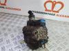 Mechanical fuel pump from a Renault Trafic New (FL) 2.0 dCi 16V 115 2009