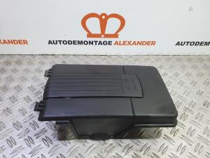 Used Battery cover Volkswagen Golf V (1K1) 1.4 FSI 16V Price € 25,00 Margin scheme offered by Alexander Autodemontage