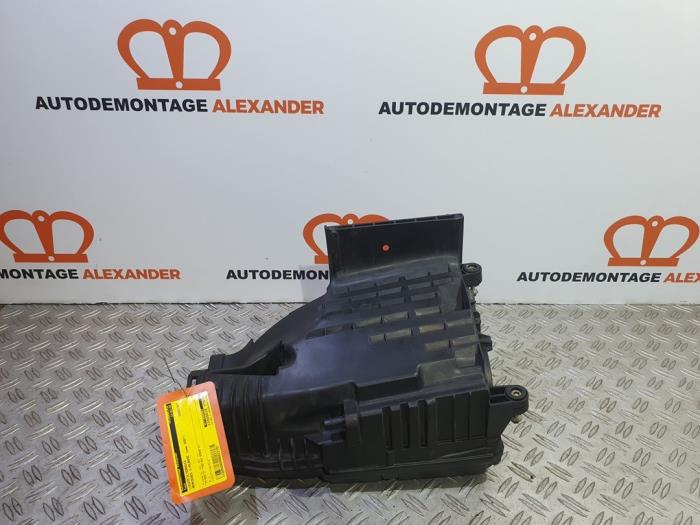 Gebrauchte Luftfiltergehäuse Mercedes C (W204) 1.8 C-180K 16V Preis auf Anfrage angeboten von Alexander Autodemontage