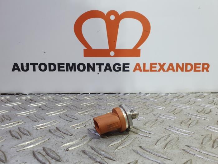 Begagnade Bränsletryckssensor Volkswagen Golf VI (5K1) 1.4 TSI 122 16V Pris € 25,00 Marginaltabell erbjuds av Alexander Autodemontage
