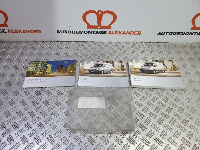 Używane Instrukcja Mercedes Sprinter 3,5t (906.73) 315 CDI 16V Cena na żądanie oferowane przez Alexander Autodemontage