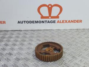 Used Camshaft sprocket Citroen Berlingo 1.6 Hdi 16V 90 Price on request offered by Alexander Autodemontage
