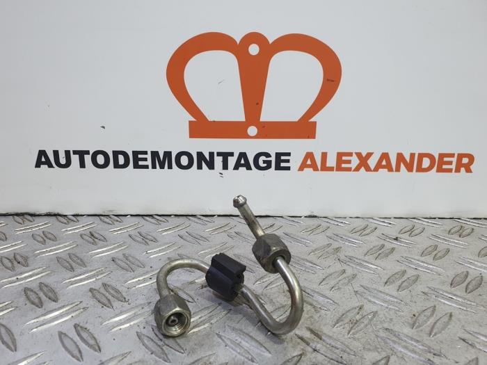 Begagnade Bränsleledning Seat Ibiza IV SC (6J1) 1.6 TDI 90 Pris € 25,00 Marginaltabell erbjuds av Alexander Autodemontage