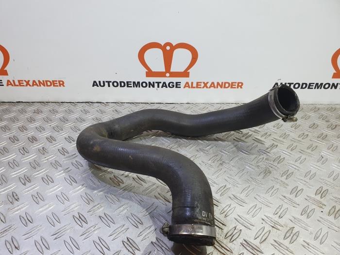 Usagé Tuyau intercooler Peugeot 308 SW (L4/L9/LC/LJ/LR) 1.2 12V e-THP PureTech 110 Prix € 50,00 Règlement à la marge proposé par Alexander Autodemontage