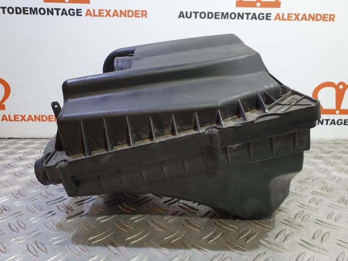 Air box from a Opel Astra H Twin Top (L67) 1.6 16V 2007