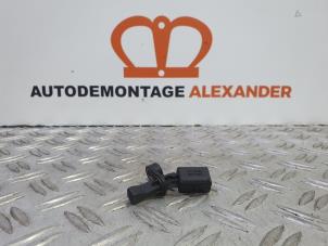 Usagé Capteur ABS Volkswagen Polo V (6R) 1.2 TDI 12V BlueMotion Prix sur demande proposé par Alexander Autodemontage
