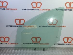 Used Door window 4-door, front left Peugeot 308 SW (4E/H) 1.6 HDi 16V FAP Price on request offered by Alexander Autodemontage