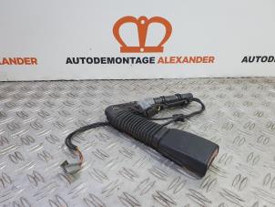 Usagé Attache ceinture avant droite Mini Mini (R56) 1.6 16V Cooper Prix sur demande proposé par Alexander Autodemontage