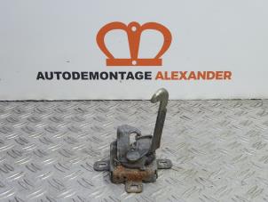 Used Bonnet lock mechanism Fiat Punto Evo (199) 1.3 JTD Multijet 85 16V Euro 5 Price on request offered by Alexander Autodemontage