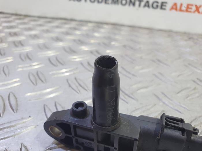Map Sensor (Einlasskrümmer) van een Opel Zafira (M75) 1.7 CDTi 16V 2008