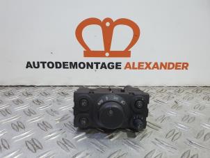 Używane Przelacznik swiatel Opel Astra H Twin Top (L67) 1.6 16V Cena na żądanie oferowane przez Alexander Autodemontage