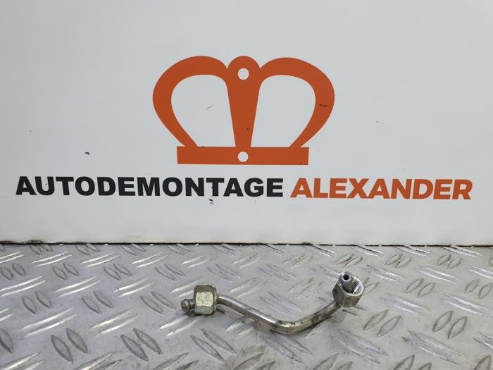 Usagé Conduit de carburant Ford Transit 2.4 TDCi 16V Prix sur demande proposé par Alexander Autodemontage