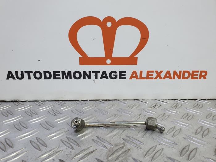 Usagé Conduit de carburant Ford Transit 2.4 TDCi 16V Prix sur demande proposé par Alexander Autodemontage