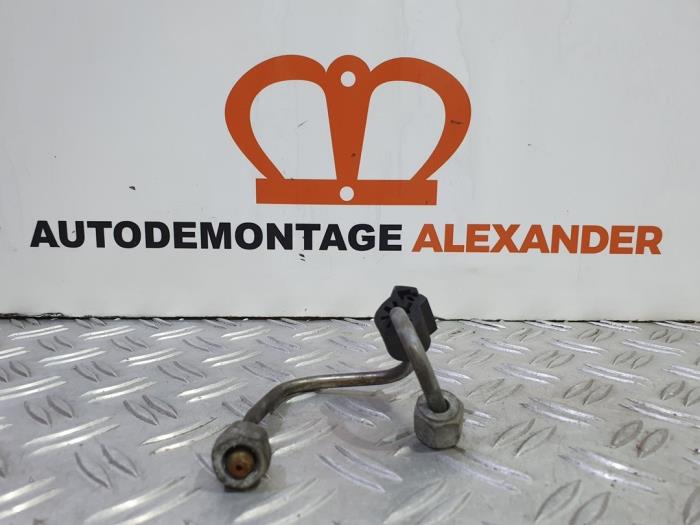 Usagé Conduit de carburant Seat Ibiza IV SC (6J1) 1.6 TDI 90 Prix € 20,00 Règlement à la marge proposé par Alexander Autodemontage