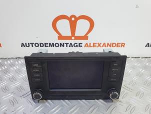 Used Display Multi Media control unit Seat Leon (5FB) 1.4 TSI 16V Price on request offered by Alexander Autodemontage